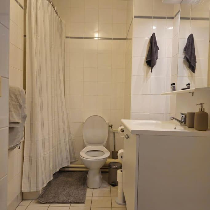 Studio Charmant Et Cosy Apartment Rueil-Malmaison Ngoại thất bức ảnh